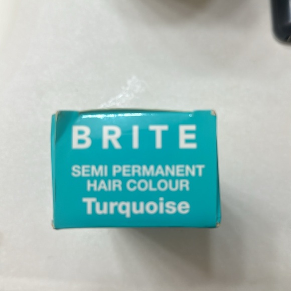Brite hair color  TURQUOISE - Picture 4 of 6